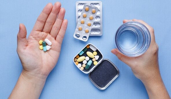 ag cur pills le haghaidh fungas toenail